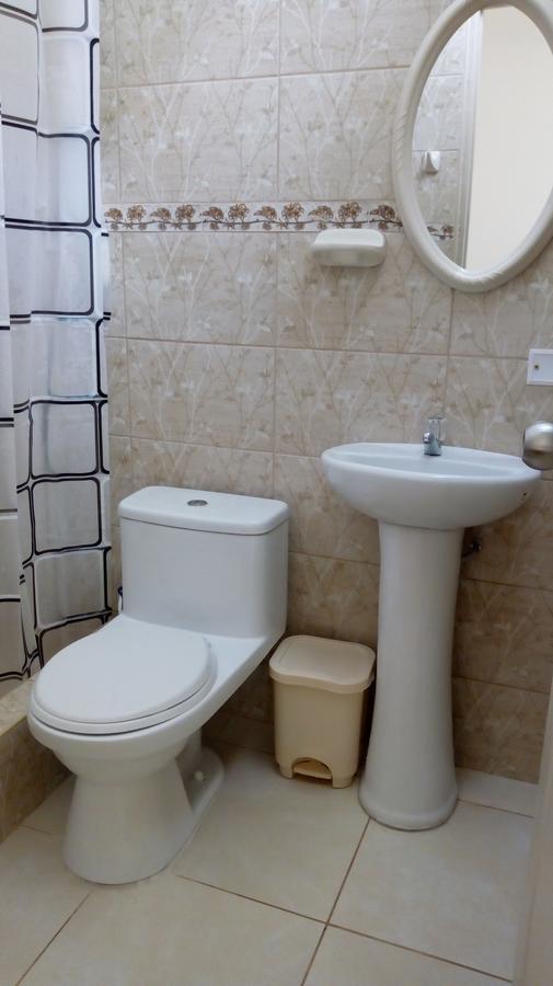 פאראקאס Hospedaje El Buen Samaritano מראה חיצוני תמונה
